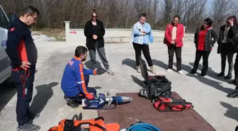 Samsun'da Öğretmenlere Deprem Eğitimi Veriliyor