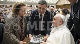 AK Parti Milletvekili Serkan Bayram, Papa Francis ile buluştu