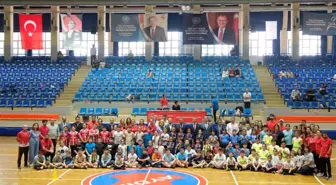 Okul Sporları İFET Etkinlikleri Mimar Sinan Spor Salonu'nda Gerçekleşti