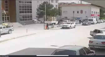 Kırşehir'de Genç Otoparkta İntihar Etti