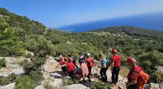 Muğla'da turistin ayağı kırıldı, hastaneye kaldırıldı