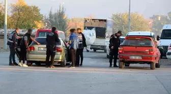 Erzincan'da Aranan 15 Şahıs Yakalandı