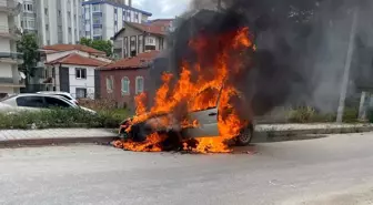 Konya'nın Ereğli ilçesinde otomobil yangını