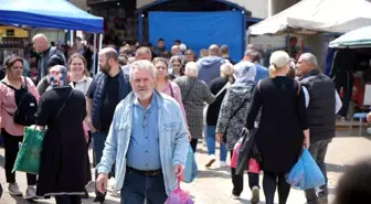 Edirne Ulus Pazarı Bulgar Müşterilerini Ağırlamaya Devam Ediyor