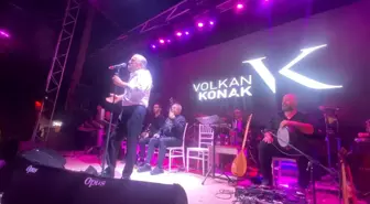 Volkan Konak, Marmaris'te konser verdi