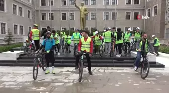 Bisiklet Severler Adıyaman'da 7 Kilometre Pedal Çevirdi