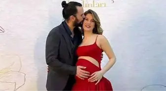 Burcu Biricik, yeni yaşını dostlarıyla kutladı