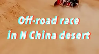 Badain Jaran Çölü'nde Off-Road Yarışı Düzenlendi