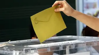 Eski İYİ Partili Yusuf Halaçoğlu, Kutlu Partisi'ni kuruyor