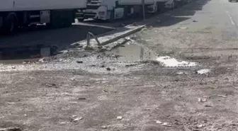 Gürbulak Gümrük Kapısı'nda Bekleyen Tır Sürücüleri Yardım İstedi