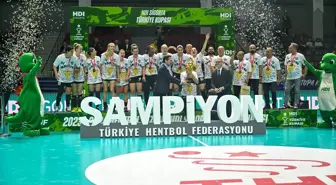 Konyaaltı Belediyespor, HDI Sigorta Kadınlar Türkiye Kupası'nı kazandı