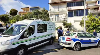 Kuşadası'nda Tadilat Yapan Yaşlı Adam Çatıdan Düşerek Hayatını Kaybetti