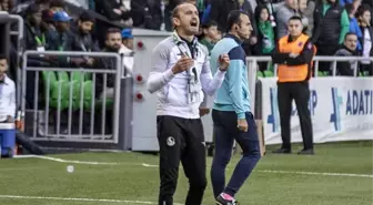 Sakaryaspor, ligin bitimine 1 hafta kala Tuncay Şanlı ile yollarını ayırdı