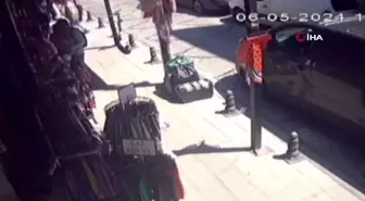 Fatih'te turisti bıçaklayan çırak kamerada