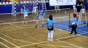 Badminton Okul Sporları Küçükler Grup Şampiyonası Denizli'de düzenlendi