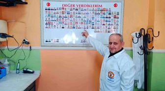 Manisa'da Berberin Vesikalık Fotoğraf Koleksiyonu
