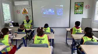 Amasya İl Jandarma Komutanlığı Öğrencilere Trafik Eğitimi Düzenledi