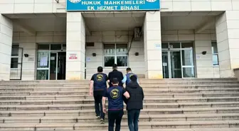 Diyarbakır'da 2 firari hükümlü yakalandı