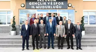 Erzurum Valisi Mustafa Çiftçi, Gençlik ve Spor İl Müdürlüğünü ziyaret etti