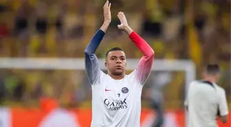 Adım adım Real Madrid'e! Kylian Mbappe, Paris Saint-Germain'e veda etti