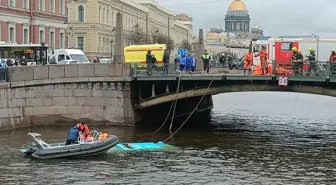 St. Petersburg'da Otobüs Kazası: En Az 4 Kişi Hayatını Kaybetti