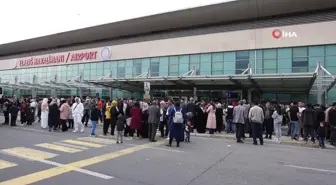 Hacı adaylarını binlerce kişi uğurladı