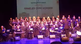 Seyhan Kaymakamlığı ve Nazende Çoksesli Korosu iş birliğiyle Anneler Günü Konseri düzenlendi