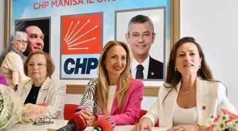 CHP Kadın Kolları Genel Başkanı Aylin Nazlıaka, Anneler Günü'nü kutladı