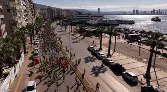 İzmir'de Zübeyde Hanım Koşusu düzenlendi