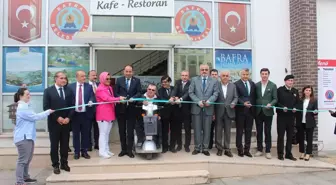 Bafra'da Engelliler Haftası kapsamında El Emeği Ürünleri Sergisi açıldı