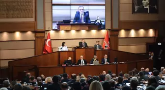 İBB Meclisi'nde Deniz Gezmiş anmasına AK Parti ve MHP'den tepki