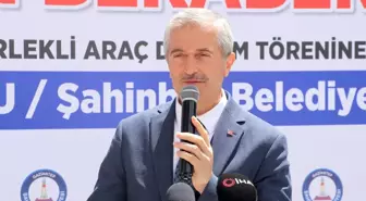 Gaziantep'te Engellilere Tekerlekli Sandalye Dağıtıldı