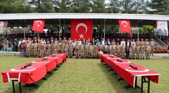 Siirt'te Engelli Gençler Bir Gün Askerlik Yaptı