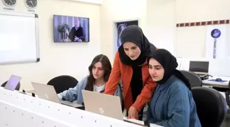 Ağrı İbrahim Çeçen Üniversitesi'nde Finans Laboratuvarı Açıldı