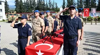 Osmaniye'de Engelliler Haftası kapsamında engelli gençler bir günlüğüne asker oldu