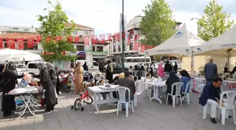 Çubuk'ta İHH Kadın Kolları tarafından kermes düzenlendi