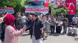 Engelliler Balıkçı Kenan'da doyasıya eğlendi