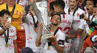 Futbol tarihinde eşi benzeri yok! Sevilla, Jesus Navas ile ömür boyu sözleşme imzaladı