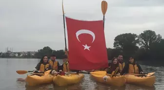 EDOSK Kano Ekibi 19 Mayıs'ta Meriç Nehri'nde Kürek Çekti