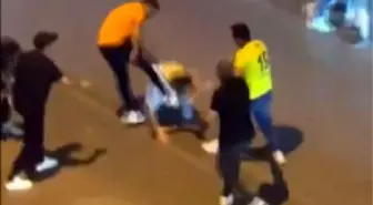 Galatasaray Fenerbahçe Derbisi Sonrası İzmir'de Taraftarlar Arasında Kavga Çıktı