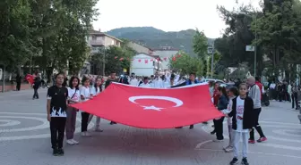 Osmaneli'de Gençlik Yürüyüşü Düzenlendi