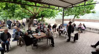 Aydın'da çiftçilere zararlı böcekler ve hastalıklar hakkında bilgilendirme toplantısı düzenlendi