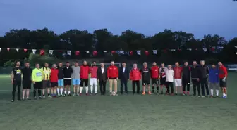 Atatürk'ü Anma ve Termal Turizm Festivali kapsamında veteranlar futbol maçı düzenlendi