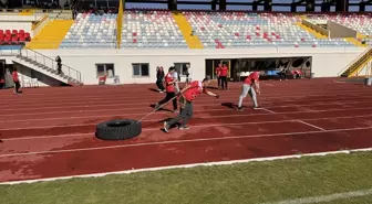 Burdur'da düzenlenen Afet ve İtfaiye Oyunları Yarışması'na 17 üniversite katıldı