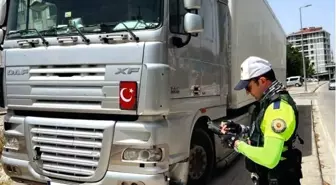 Denizli'de trafik yönetmeliğine aykırı park eden araçlara ceza