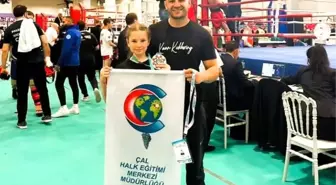 Denizli'li Sporcu Hazal Erbay, Wako Kickboks Dünya Kupasında Gümüş Madalya Kazandı
