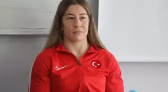 Milli güreşçi Yasemin Adar Yiğit, Paris 2024 Olimpiyat Oyunları'na altın madalya hedefiyle hazırlanıyor