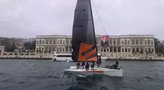 2024'ün ilk Boğaz Yarışı İDO Sailing Cup'ta ödüller sahiplerini buldu