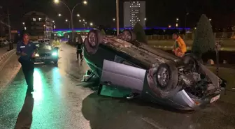 Karaman'da Sağanak Yağış Nedeniyle Otomobil Devrildi, Sürücü Yaralandı