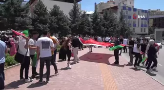 Kilis'te öğrenciler ve akademisyenler Filistin'e destek için yürüdü